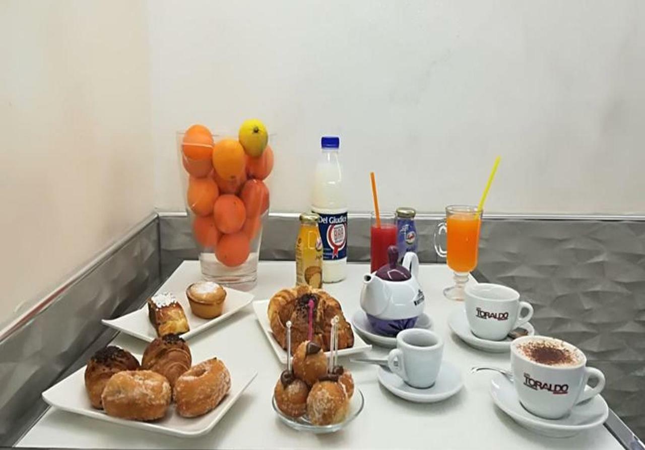 Addu' Ninucc' Hotel Napoli Ngoại thất bức ảnh